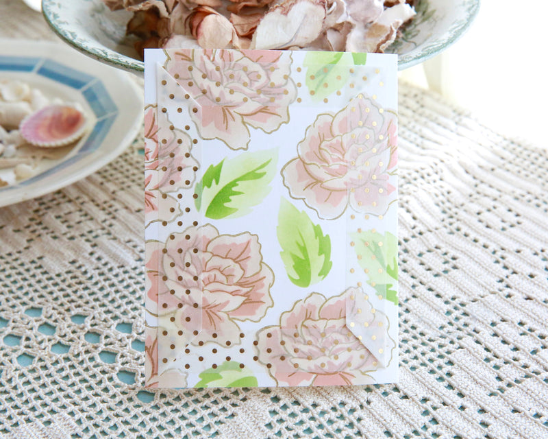 Fun and Festive Cards: Adding Gold Accents to a Floral Design