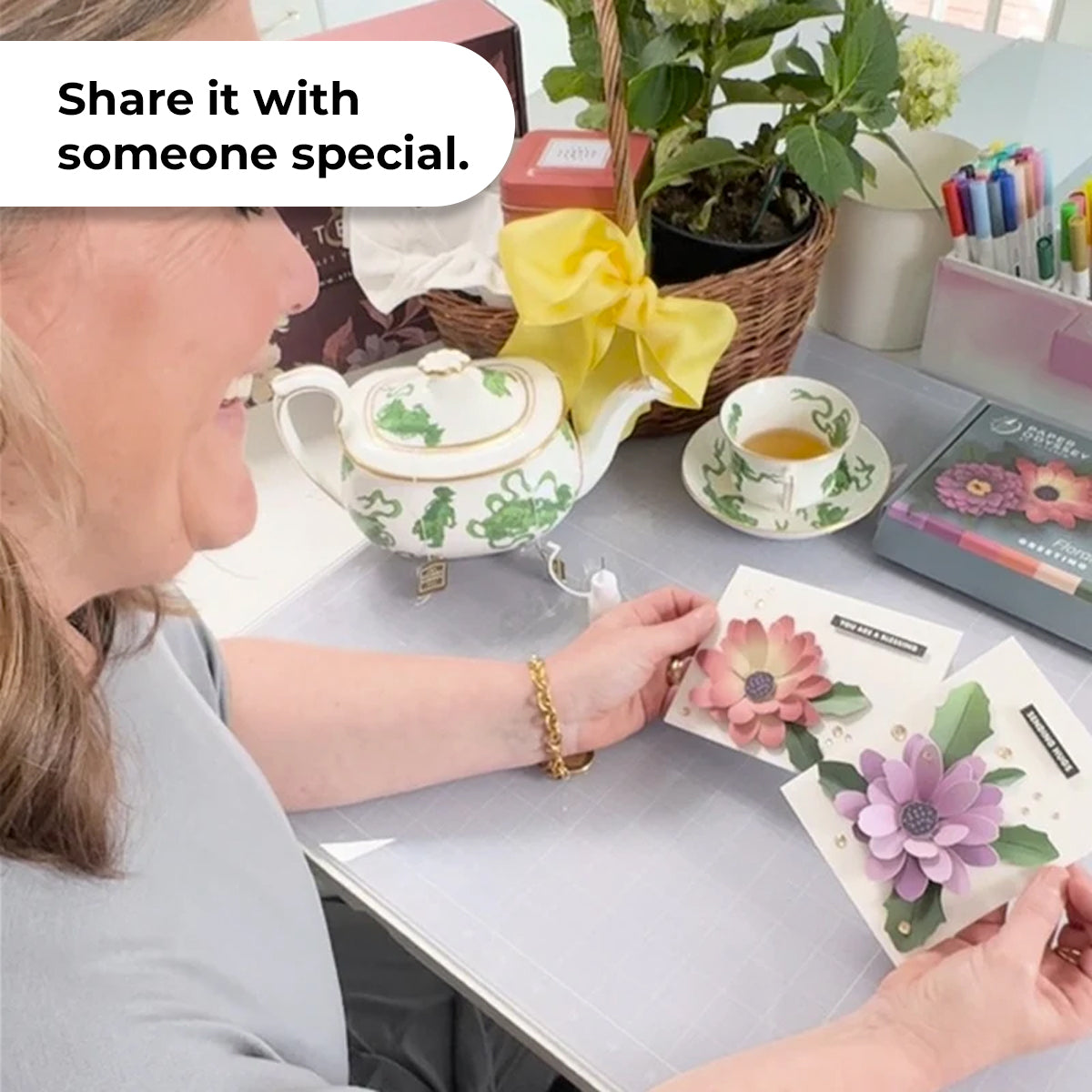 Floral Elegance Greeting Card Kit - Altenew
