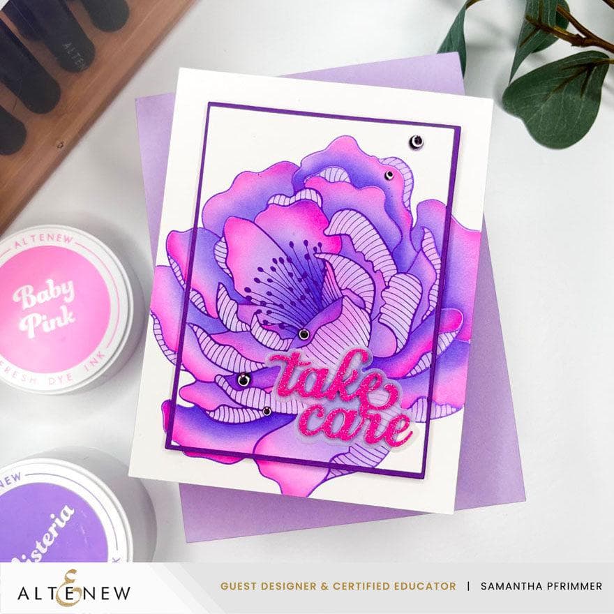 Crafter’s Showcase: 40 Mini Blending Brushes & Storage Bundle